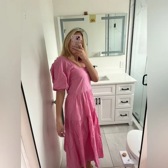 Moon River Pink Open Back Puff Sleeve Midi Dress - Picture 12 of 12